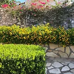 Vakantiehuis Tranquility House Astros *