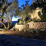 Tranquility House Astros Vakantiehuis