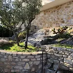 Vakantiehuis Tranquility House Astros *