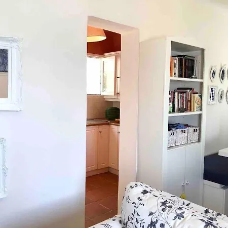 Tranquility House Astros Semesterbostad