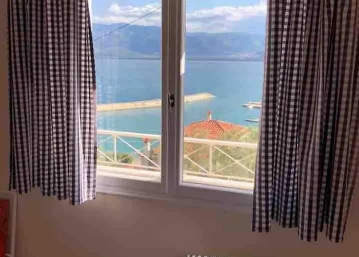 Tranquility House Astros Holiday home Paralio Astros