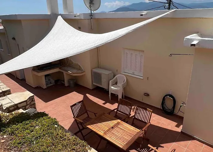 Holiday home Tranquility House Astros